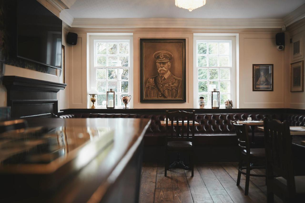 The Lord Grenfell Bed & Breakfast Maidenhead Ngoại thất bức ảnh The interior of the pub